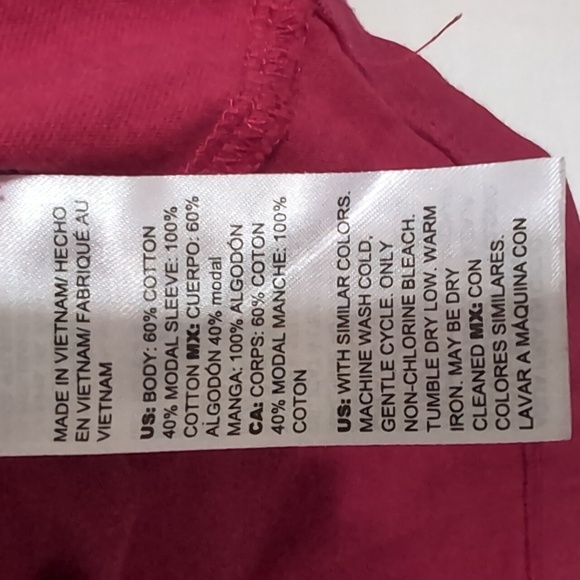 Chicos Berry Red Vneck Long Puff Sleeve Top Size 3 - Extra Large - Picture 3 of 5